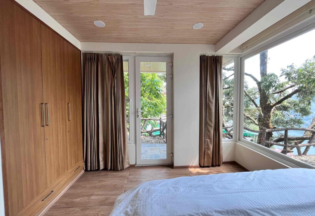 Villa Bliss Ivory Room 1